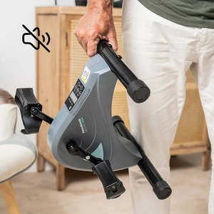 Sistema de Pedaleo Asistido Eléctrico Velora 3000 para Uso Doméstico con Tapete y Control Remoto Beneficia Brazos y Piernas - Product Image 6