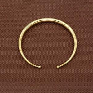 Bracelet de manchette en laiton plaqué argent et or de haute qualité Bracelet de bijoux moderne de conception simple personnalisé pour les femmes et les filles - Product Image 1