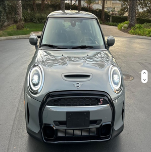 Sièges en cuir à volant rigide à prix abordable 2023 S Caméra arrière - Product Image 1