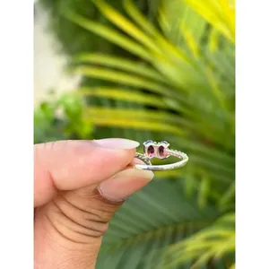 Bague en argent 925 avec grenat rhodolite, sertissage tendance en or rose et plaqué rhodium 18 carats, certifiée CMA, en titane - Product Image 6