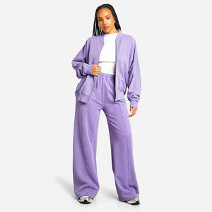 Chándal de lavado de ácido sólido Unisex de alta calidad, entrenamiento de gran tamaño personalizado para mujer, hombro caído con pantalón hecho en Pakistán - Product Image 4