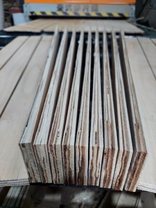 Bois de peuplier LVL le moins cher pour les palettes - Product Image 3