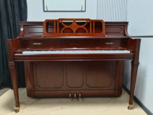 Piano droit Kawai KL11WI rétro en bois massif marron, d'occasion du Japon, clavier de précision, stable, modèle vintage populaire à l'exportation - Product Image 3