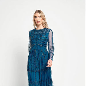 Robe longue trapèze perlée à paillettes antistatique avec broderie col rond et manches longues pour fêtes et cocktails - Product Image 1