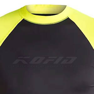 Camiseta de Compresión Deportiva para Hombre, Ajuste Atlético, para Gimnasio, Entrenamiento, Secado Rápido, Camiseta de Compresión de Alto Rendimiento - Product Image 3