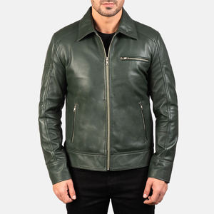 Chaqueta de cuero para hombre en tono verde oliva o oscuro con cuello estilo camisa clásico y patrón texturizado acolchado - Product Image 2