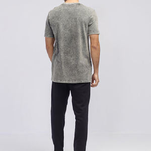 Camiseta con estampado de lavado ácido de gran tamaño de algodón 100% para hombre, diseño personalizado, ajuste holgado, hombros caídos, secado rápido, peso pesado - Product Image 2