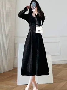 Váy dài màu trắng giản dị của phụ nữ cho mùa thu và mùa đông bổ sung cho áo khoác và váy dài trung bình làm lớp cơ sở - Product Image 2