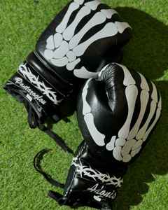 ชุดมวยขายส่งยอดนิยม ปรับแต่งได้ คุณภาพดี ถุงมือสำหรับการแข่งขันมวย พร้อมอุปกรณ์ป้องกันศีรษะและอุปกรณ์ป้องกันขาหนีบ - Product Image 5