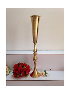 Suministros para eventos y fiestas Centros de mesa de cristal para bodas Soporte de flores de cristal alto artificial con cuentas de cristal - Product Image 3