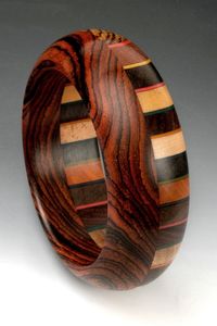 Brazalete y pulsera de madera de diseño impulsado, pulseras de madera de tamaño personalizado, brazalete hecho a mano con flores, brazalete de madera - Product Image 4