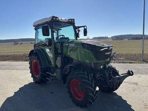 Fendt 211 Vario F (Gen3) tracteur 4WD machines agricoles boîte de vitesses essentielle pompe moteur moteur pour tracteurs d'occasion Production - Product Image 2
