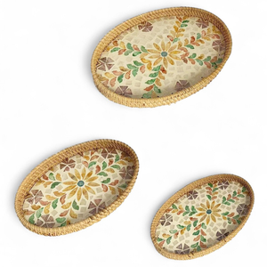 Bandeja Bohemia Hecha a Mano con Nácar Natural y Ratán Flexible para Servir Comida en la Cocina y Comer en Casa, Origen Vietnam - Product Image 2