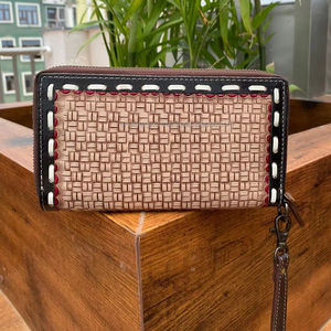 Portefeuille en cuir usiné à la main pour femmes Buck Stitch Western Floral portefeuille en cuir sculpté à la main en peau de vache Boho portefeuille à bracelet - Product Image 5