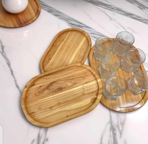 Bandeja de servicio de madera artesanal con asas Bandeja de desayuno de madera rústica para el hogar y la cocina - Product Image 5