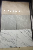 Carreaux de sol en porcelaine marbrée grise SUNNY Oceano 800x800mm, épaisseur 9mm, polis, antidérapants, résistants aux acides, antibactériens, choix premium