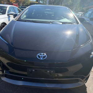 2023 USADO To-yo-ta Pri_us XLE AWD - Product Image 1