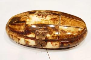 Handcrafted Oval Camel Bone and Velvet Trinket Jewelry <b>Storage</b> <b>Box</b> for Gifts, Keepsakes, and Luxury Decoration - Product Image 3