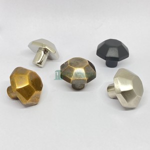 Hexagone En Laiton Massif Cabinet Lourds Bouton À La Main En Gros ROYAUME-UNI ETATS-UNIS Meubles Matériel En Vrac Tiroir Armoire Poignée Poignées - Product Image 4