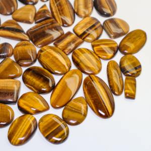 Fabricante de Piedras Preciosas Sueltas de Cuarzo Dorado Natural Hechas a Mano, Forma de Briolette con Efecto Pleocroico - Product Image 1