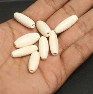 Mudcloth Batik Bone Beads en India Faizacraft Shell Bone & Coral Beads Collection - Product Image 3