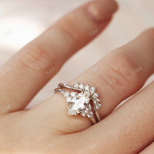 Anillo de Compromiso y Matrimonio de Oro Sólido de 18K con Diamante Cultivado en Laboratorio con Certificación IGI, Estilo Chevron Brillante, Joyería de Moda para Fiesta - Product Image 5