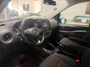 2017 Mercedes Vito 119 Crew Van Asientos traseros duales Partición de carga a la venta Exportación lista - Product Image 4