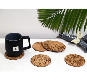 Posavasos de comedor de corcho redondo elegante con diseño único Chapa de un lado Estilo clásico Alfombrillas y almohadillas de comedor de diseño único - Product Image 1