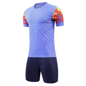 Conjunto de uniforme de fútbol con logotipo personalizado de alta calidad, ropa deportiva de fútbol de secado rápido, opción al por mayor disponible - Product Image 4