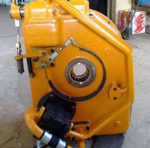 Boîte de vitesses économique 16Y-15-00000 compatible avec les bulldozers SD16 SD22 SD23 SD32 et les moteurs NT855-C280S10 pour applications sur camions - Product Image 3