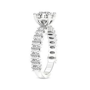 Anillo de eternidad de diamantes cultivados en laboratorio de corte esmeralda de Color D, anillo de diamante de corte ovalado de piedra lateral, regalo de boda para ella, joyería personalizada - Product Image 2