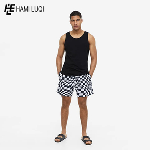 Pantalones cortos deportivos para hombre en blanco personalizados al por mayor, pantalones cortos deportivos de alta calidad con logotipo personalizado impreso, pantalones cortos de playa de la mejor calidad - Product Image 3