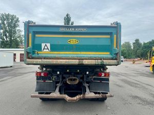 Camion benne à ciment Mercedes-Benz Arocs Allemagne 6001-14000 kg Conduite à gauche Euro III avec Hiab, éclairage LED et climatisation automatique - Product Image 6