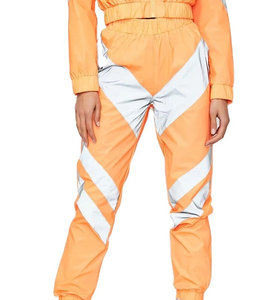 Conjuntos Deportivos de Dos Piezas para Mujer, Color Personalizado, Chaqueta Cortavientos con Cremallera y Pantalones de Nylon, 100% Algodón - Product Image 5