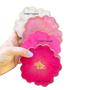 Dessous de verre en résine époxy de première classe avec nom Cadeau parfait personnalisé toutes les saisons par Antique Creations From India - Product Image 3