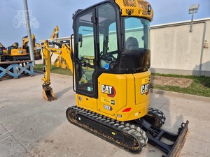 รถขุดขนาดเล็ก CAT 302.8R รุ่นคอมแพค 3 ตัน 0.5 ลบ.ม. สำหรับงานก่อสร้างในฟาร์ม - Product Image 3
