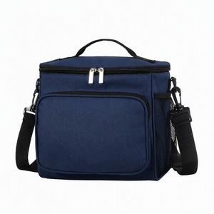 Sac de pique-nique isotherme grande capacité, sac à lunch thermique, sac isotherme avec bandoulière, boîte à lunch imperméable pour l'extérieur - Product Image 1