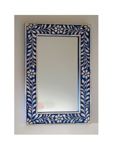 Miroir encadré en bois de style moderne, incrustation d'os faite à la main, art mural décoratif pour maisons et hôtels de luxe - Product Image 3