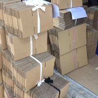 Boîte ondulée de carton adaptée aux besoins du client toutes les tailles pour les boîtes de papier d'expédition et de empaquetage