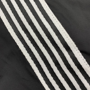 Nouveau style Pantalon cargo pour homme en nylon, coupe oversize, streetwear, décontracté, essentiel, personnalisé, avec effet empilé, rayé et jambe évasée - Product Image 6