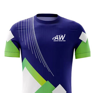 เสื้อยืดกีฬาพรีเมียม คัมฟอร์ท ซีเคียวร์ ฟิต ออกแบบมาเพื่อการรองรับการเคลื่อนไหวที่ดีขึ้นและประสิทธิภาพการฝึกซ้อมที่สูงขึ้น - Product Image 4