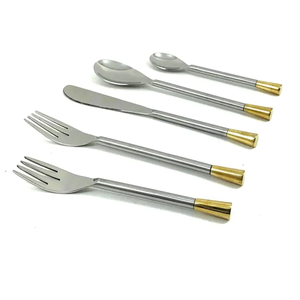 Ensemble de couverts en acier inoxydable de haute qualité plaqué argent en acier miroir pour ensemble de couverts de table de la plus grande qualité - Product Image 4