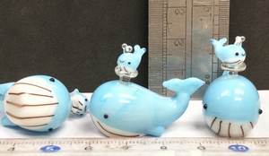 Cadeau de technique de travail au chalumeau de figurine en verre d'animal de mer fait à la main - Product Image 2