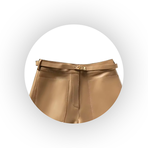 Nouvelle arrivée de shorts en cuir véritable pour femmes design respirant vente chaude vêtements de mode du Pakistan - Product Image 2
