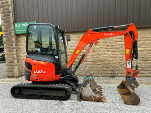 Mini pelle U27-4 professionnelle Kubota équipée de rototille, de pincement, d'attelage rapide et de godets | Petite pelle pour le travail sur site bon marché - Product Image 5