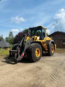 Cargadora de Ruedas VOLVO L110 H Nueva/Usada, Camión Cargador de Servicio Pesado con Transmisión Automática Diésel - Product Image 2