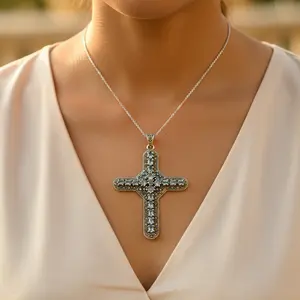 Colgante de Cruz de Plata 925 con Topacio Azul, Regalo Religioso, Hecho a Mano, con Patrón de Jesús, Colgantes con Dije de Oro Rosa y Platino - Product Image 2