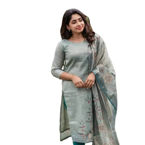 ชุดส่าหรีสามชิ้นผ้าฝ้ายพิมพ์ลายสไตล์อินเดียใต้ สีสันสวยงาม สำหรับงานปาร์ตี้และงานพิธีต่างๆ - Product Image 1