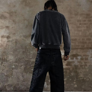 สเวตเตอร์ผู้ชายวินเทจแบบไม่ใส่ได้ทั้งชายและหญิงมีรอยฉีกดีไซน์แบบวินเทจที่กำหนดเอง - Product Image 4