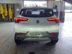 ปี 2022 สภาพดีเยี่ยม ไมล์น้อย เกียร์ออโต้ เบาะหนัง ไม่เคยเกิดอุบัติเหตุ พร้อมส่ง - Product Image 5